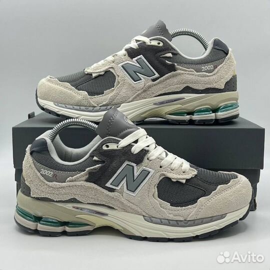 Кроссовки New Balance 2002R