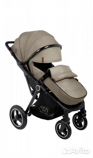 Прогулочная коляска с надувными колесами