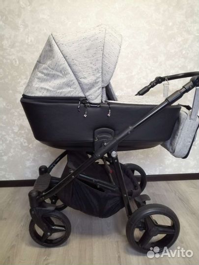 Коляска Adamex Reggio 2 в 1