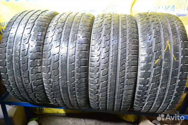 Kumho I'Zen KW27 255/45 R18