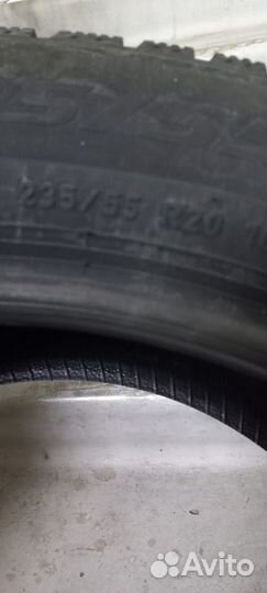 Pirelli Ice Zero 235/55 R20 105T