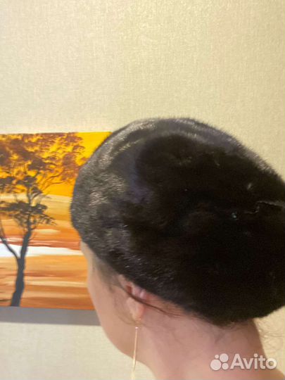 Берет женский норковый