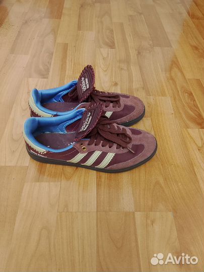 Кроссовки adidas