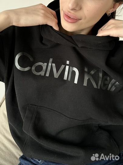 Худи Calvin klein