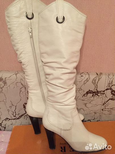 Сапоги натуральная кожа белые