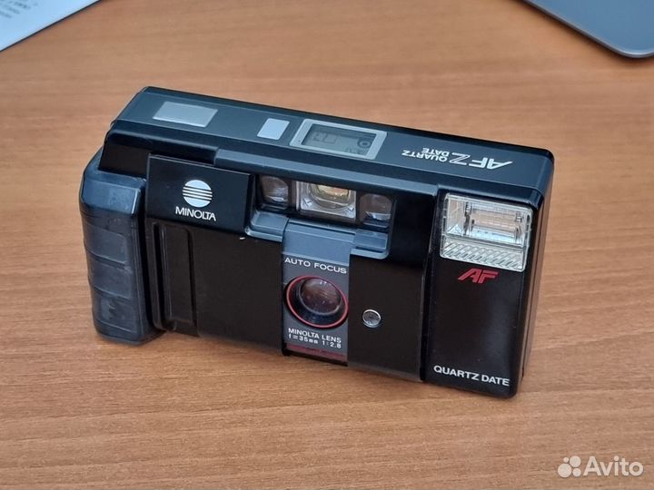 Пленочный фотоаппарат minolta