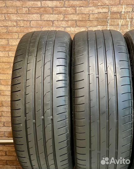 Nexen N'Fera SU1 215/60 R16