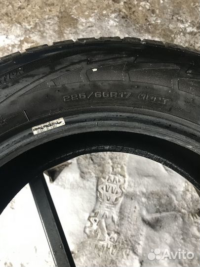 Goodyear UltraGrip Ice 225/65 R17