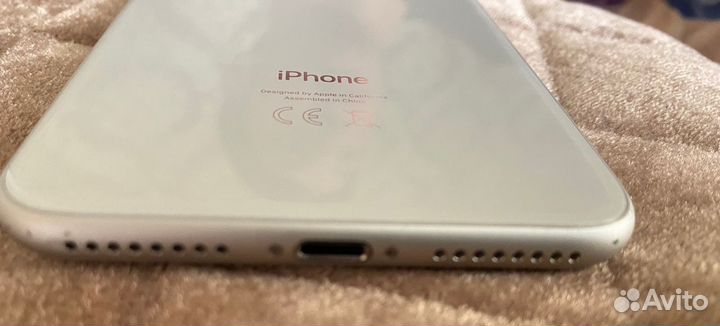 Телефон iPhone 8 plus