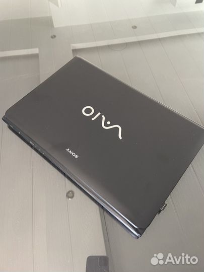 Ноутбук sony vaio i3