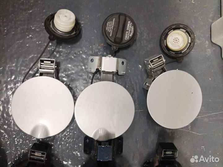 Saab 9-5 лючек крышка бака