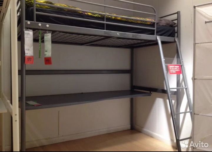 Кровать чердак IKEA со столом
