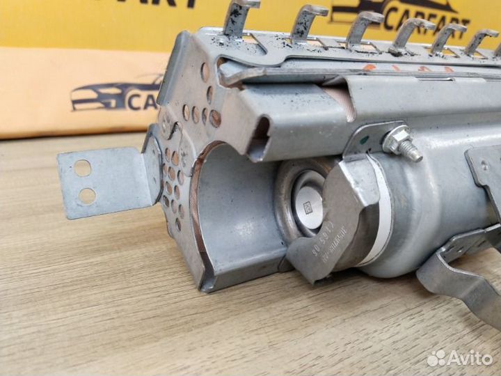 Подушка безопасности в торпедо Nissan Note E11 1