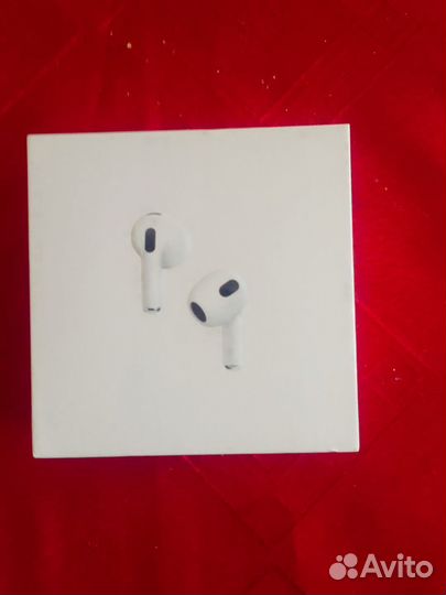 Коробка от AirPods