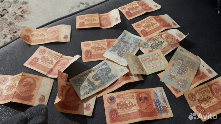 Продаю старые деньги