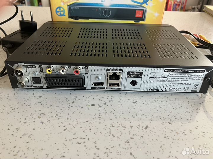 Приставка Humax HD7000i