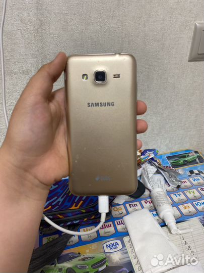 Samsung Galaxy J3 (2016) SM-J320F/DS, 8 ГБ