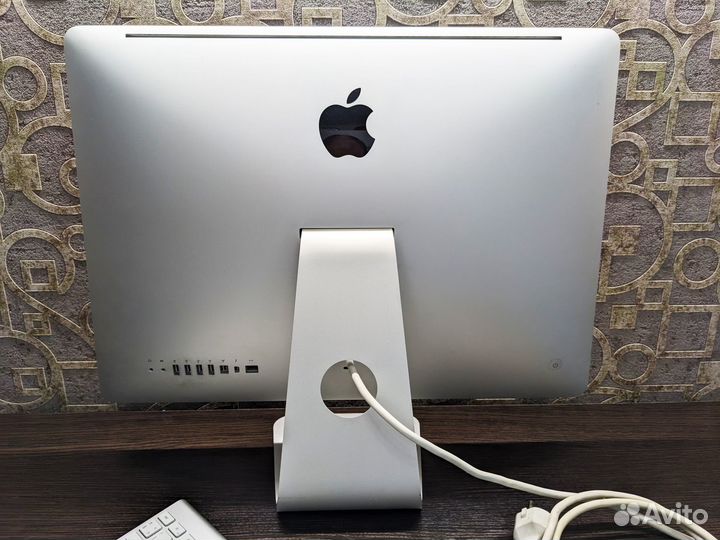 Apple iMac 21.5 mid 2011