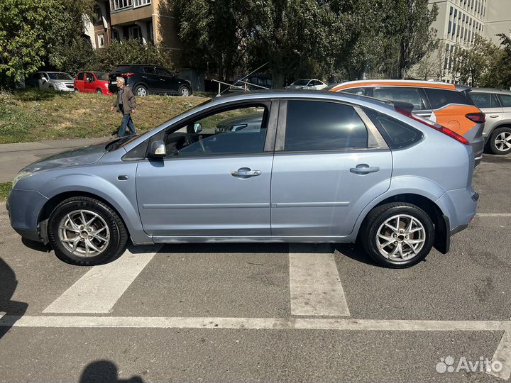 Ford Focus 1.8 МТ, 2006, 281 412 км