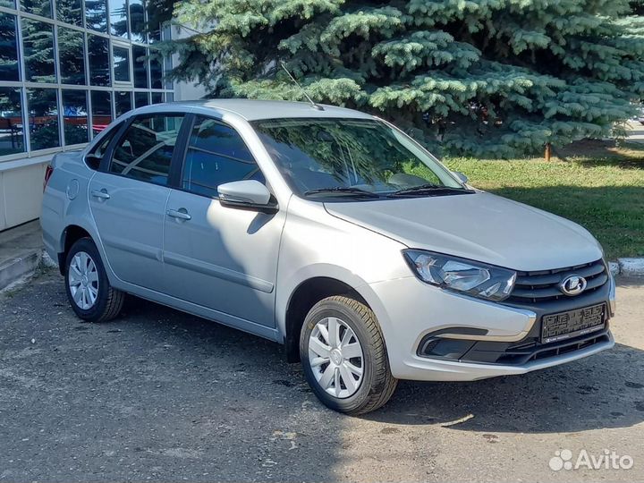 LADA Granta 1.6 МТ, 2022