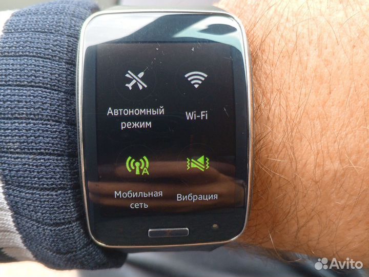 Часы Samsung gear s