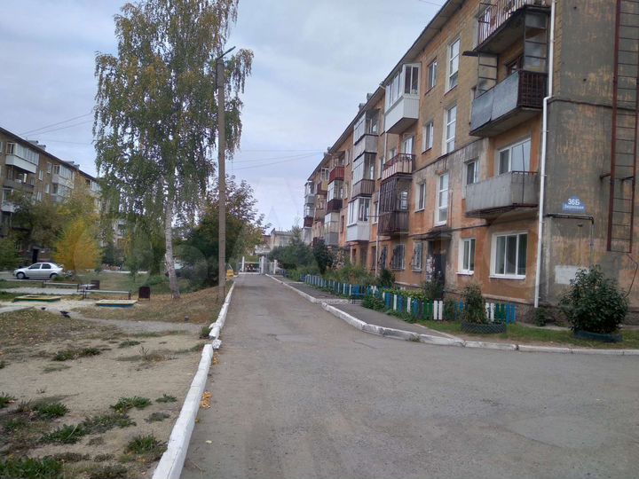 2-к. квартира, 46 м², 2/5 эт.