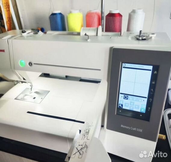 Швейная машина Janome memory craft 550E