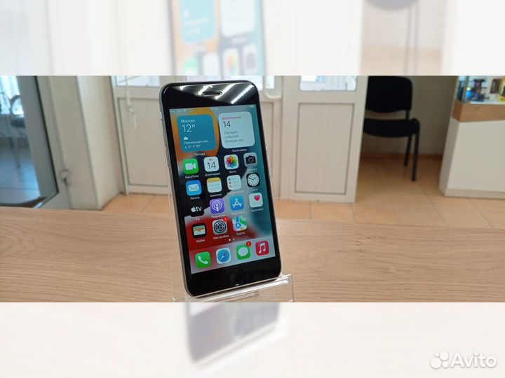 iPhone 6S, 64 ГБ