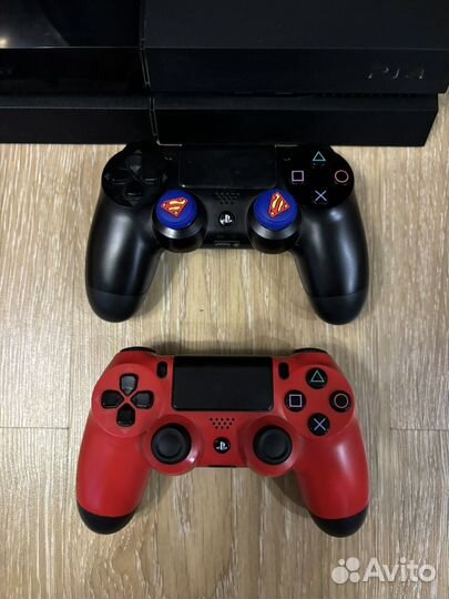 Sony playstation 4 (PS4)