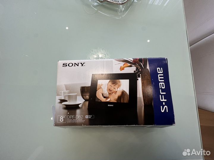 Цифровая фоторамка sony DPF -D82