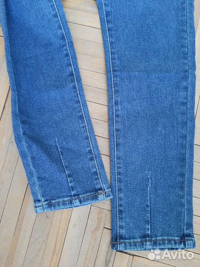 Джинсы 25 рр