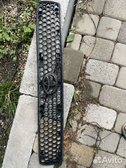 Решетка радиатора toyota rav 4 xa10 1 поколение