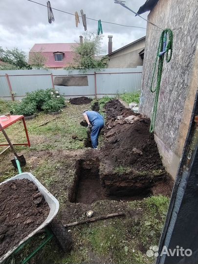 Копка траншей вручную