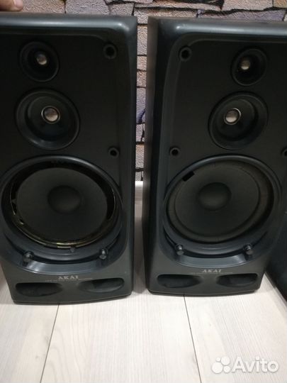 Колонки akai