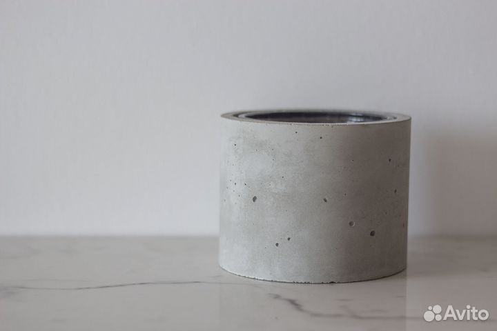 Бетонное кашпо с горшком 100х125