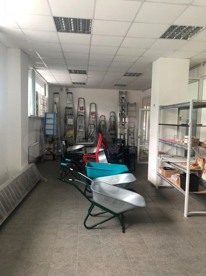 Торговая площадь, 100 м²