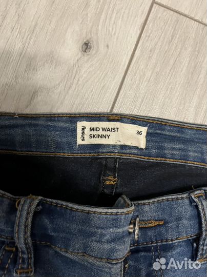 Джинсы женские