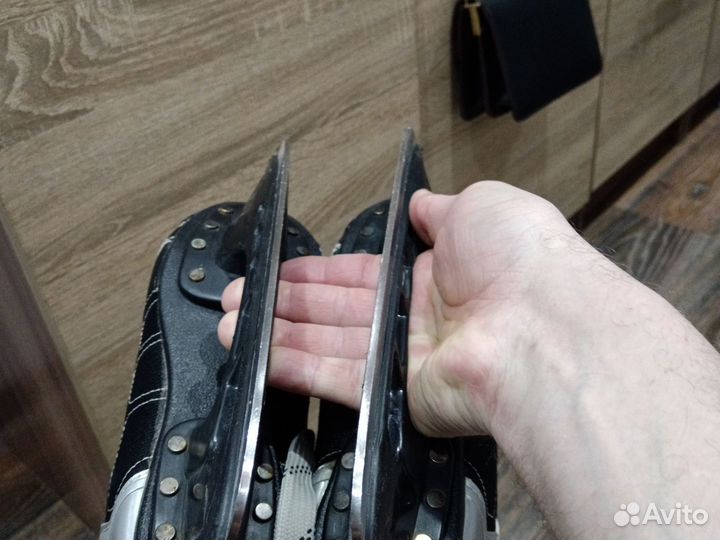 Коньки хоккейные детские