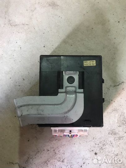 Блок управления Nissan Note E11