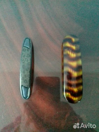 Заколки для волос