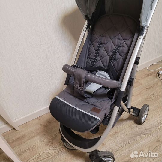 Прогулочная коляска gloria