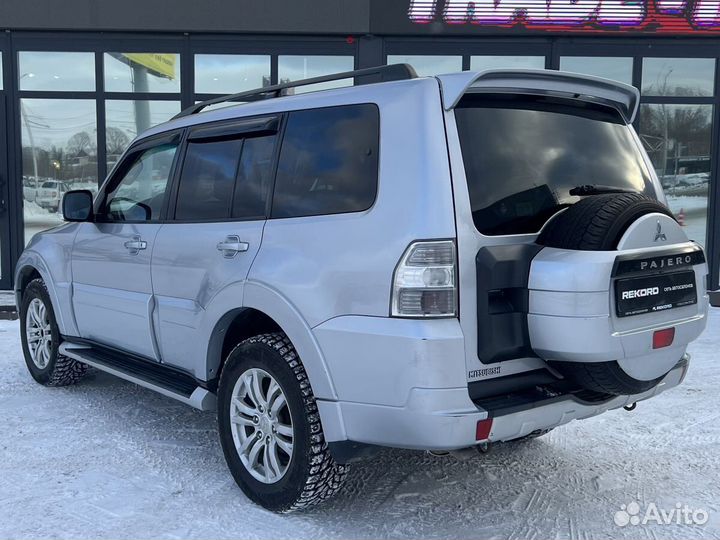 Mitsubishi Pajero 3.0 AT, 2013, 237 490 км