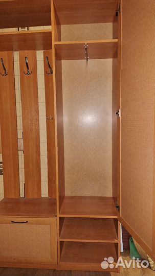 Шкаф в прихожую