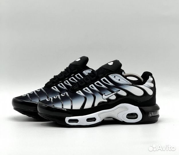 Кроссовки Nike Air Max tn Plus