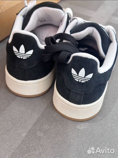 Adidas Campus 00s