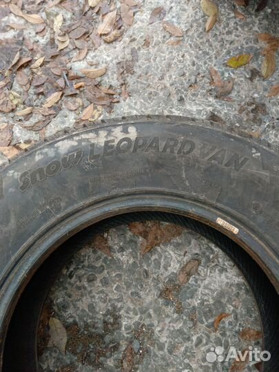 Mazzini Snowleopard Van 215/70 R15