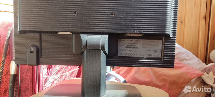 Монитор для компьютера 19 дюймов 17 дюймов