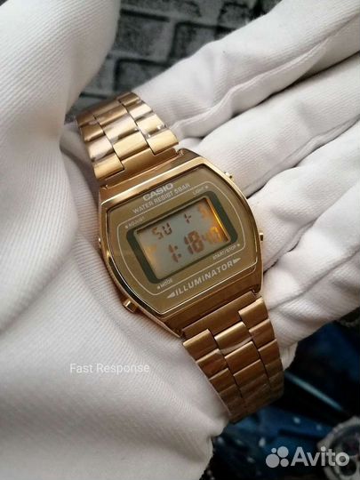 Наручные электронные часы Gold Classic