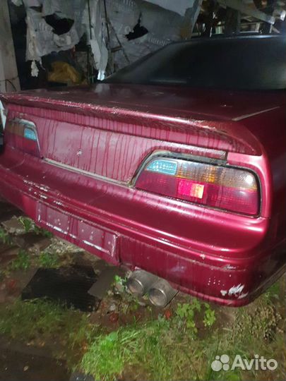 Споллер на багажнике хонда легенда 93г купе