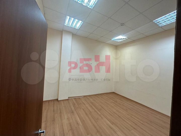 Сдам офис 95.2 м2